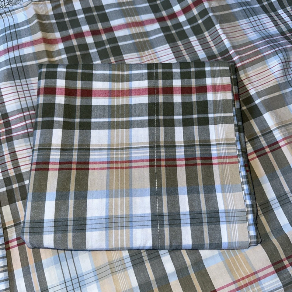 2 Standard Pottery Barn /Pb Teen Cotton Plaid Pillow Cases Standard Size EUC - Image 2 of 4