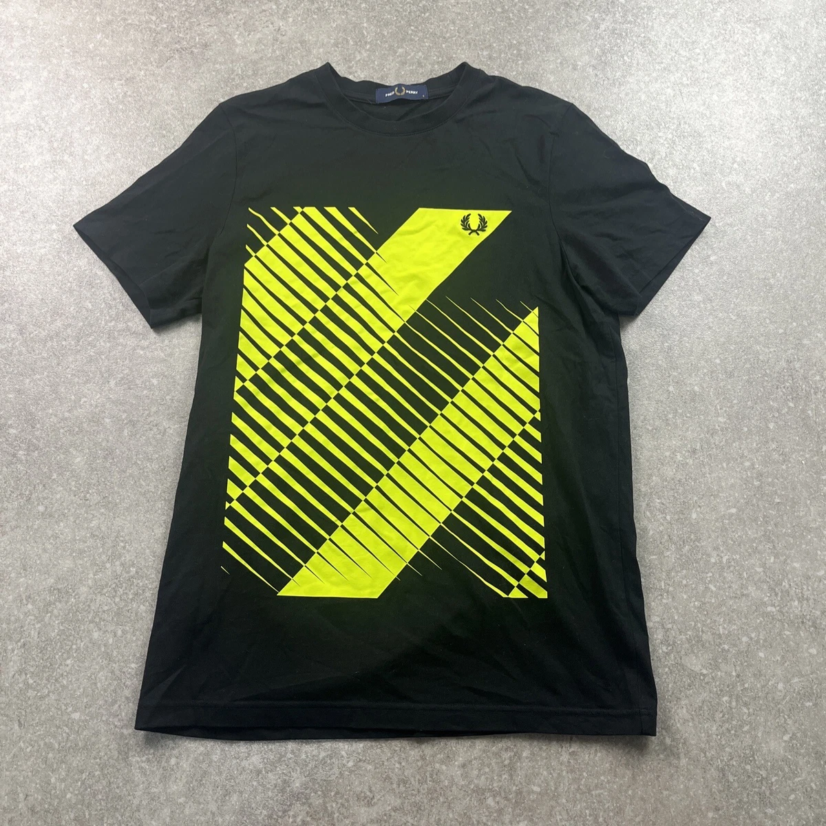 Fred perry black online yellow