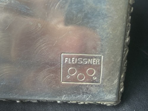 German , Manns & Sohn Cigarette Case 900 Silver Embossed Raised Figural Scene - Picture 9 of 9