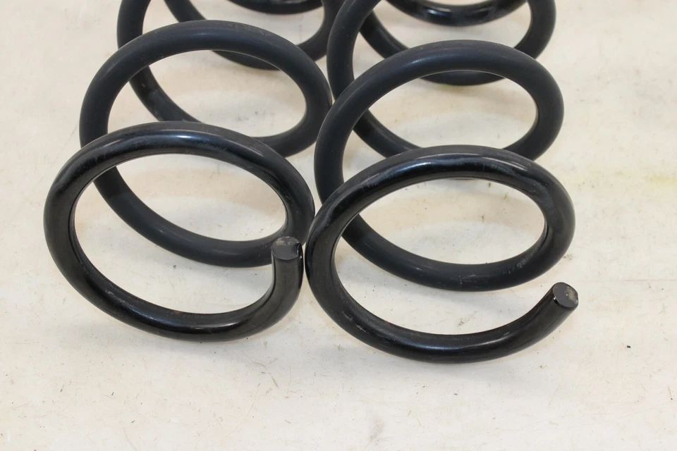 Juego de muelles helicoidales traseros Nissan 370z 2009-2014 OEM JS55 Foto 2 de 4