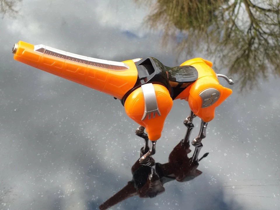 Power Rangers Wild Force Deluxe ISIS Megazord Giraffe - Image 2 of 4