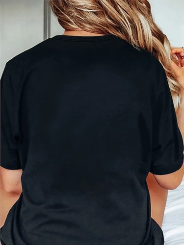 Women's Casual T-shirt, Comfortable Fit for Everyday Wear - Picture 2 of 12