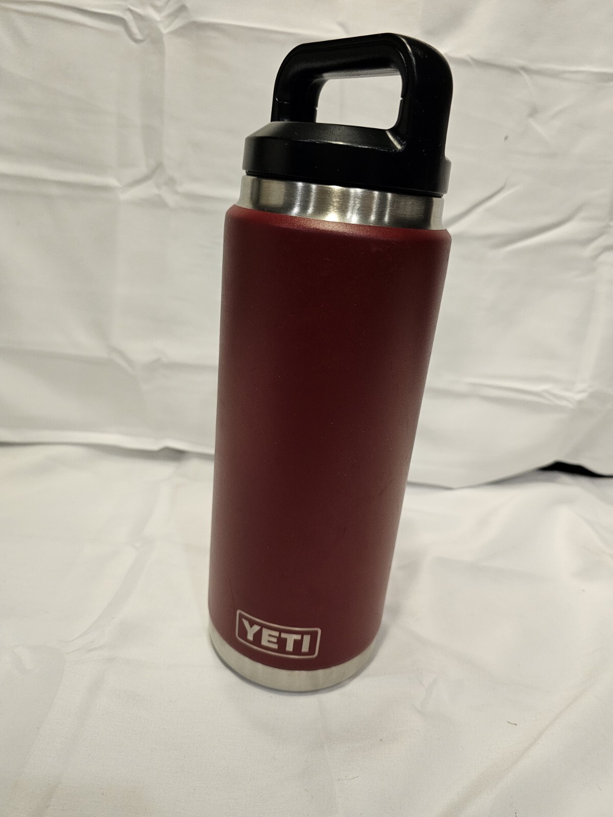Yeti Rambler 26oz Insulated Water Bottle Brick Red Over The Nose