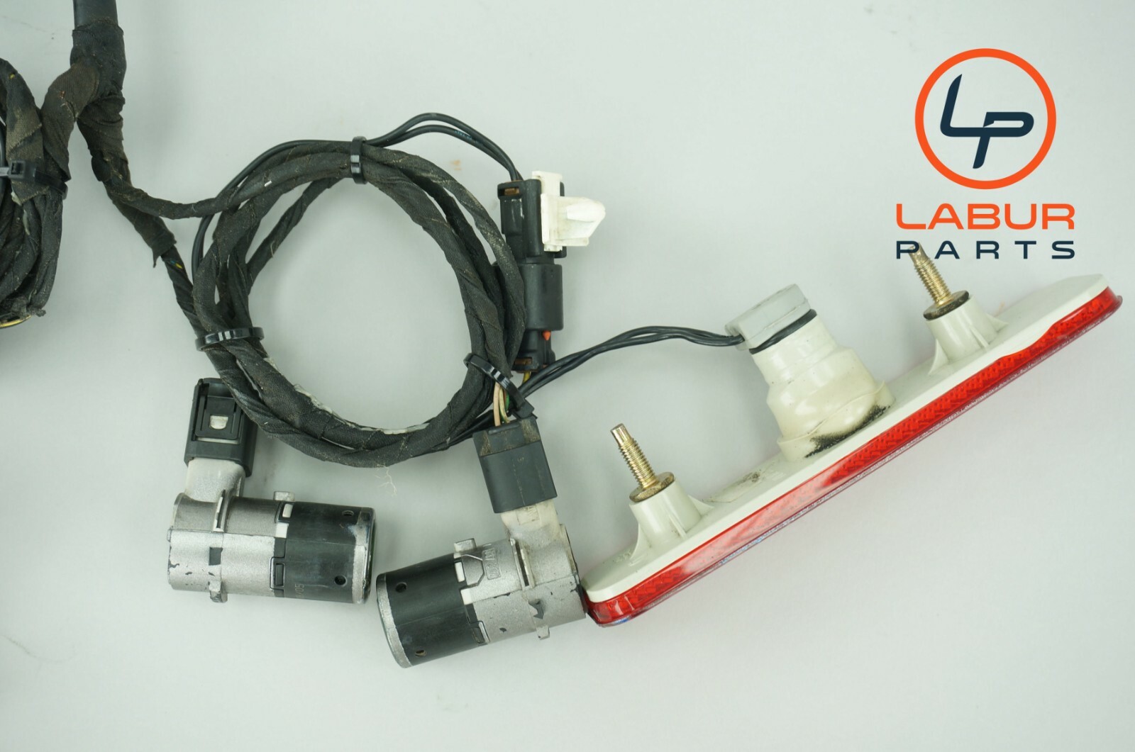 M139 03-08 Maserati Quattroporte Rear Bumper Wiring Harness w/ Sensors A1202