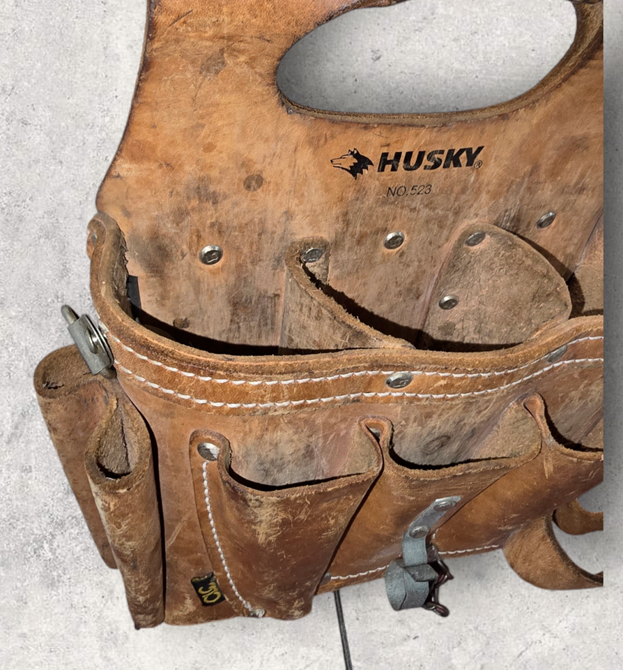 Husky Leather Tool Pouch 9 Opening Electrical Tape Holder Key Chain