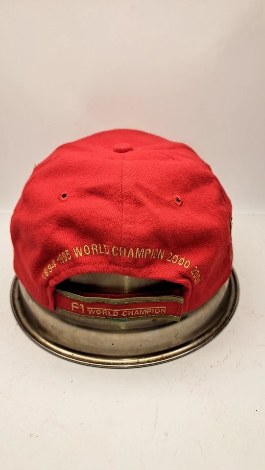 Michael Schumacher F1 2001 Weltmeister Scuderia Ferrari F2001 Cap mit Etiketten - Bild 3 von 4