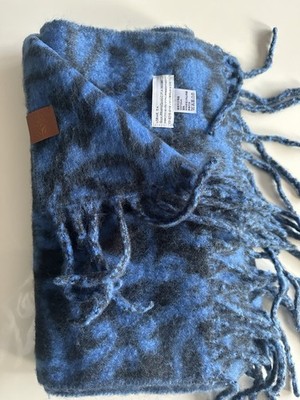 Loewe Schal