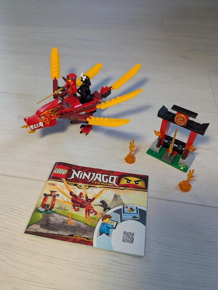 LEGO Ninjago 71701 Kai's Fire Dragon, Foto 1 von 2