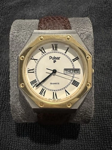 Vintage Pulsar Seiko Quartz Day-Date – Octagonal Design