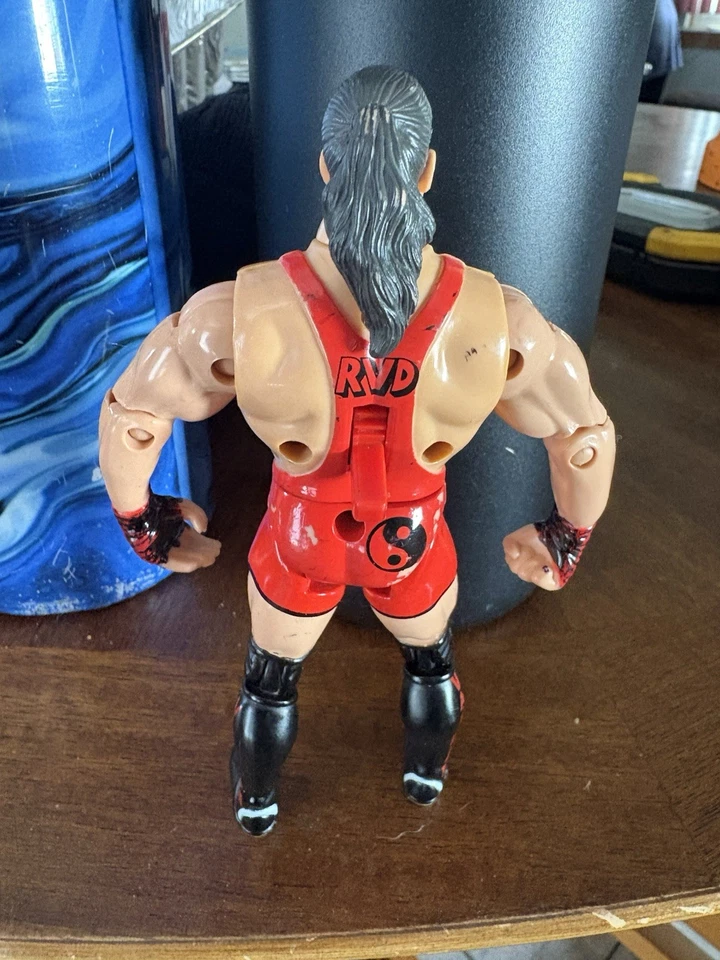 Figura de lucha libre ECW OSFTM Rob Van Dam exclusiva Ultimate Ring & Cage Red Sabu Foto 3 de 4