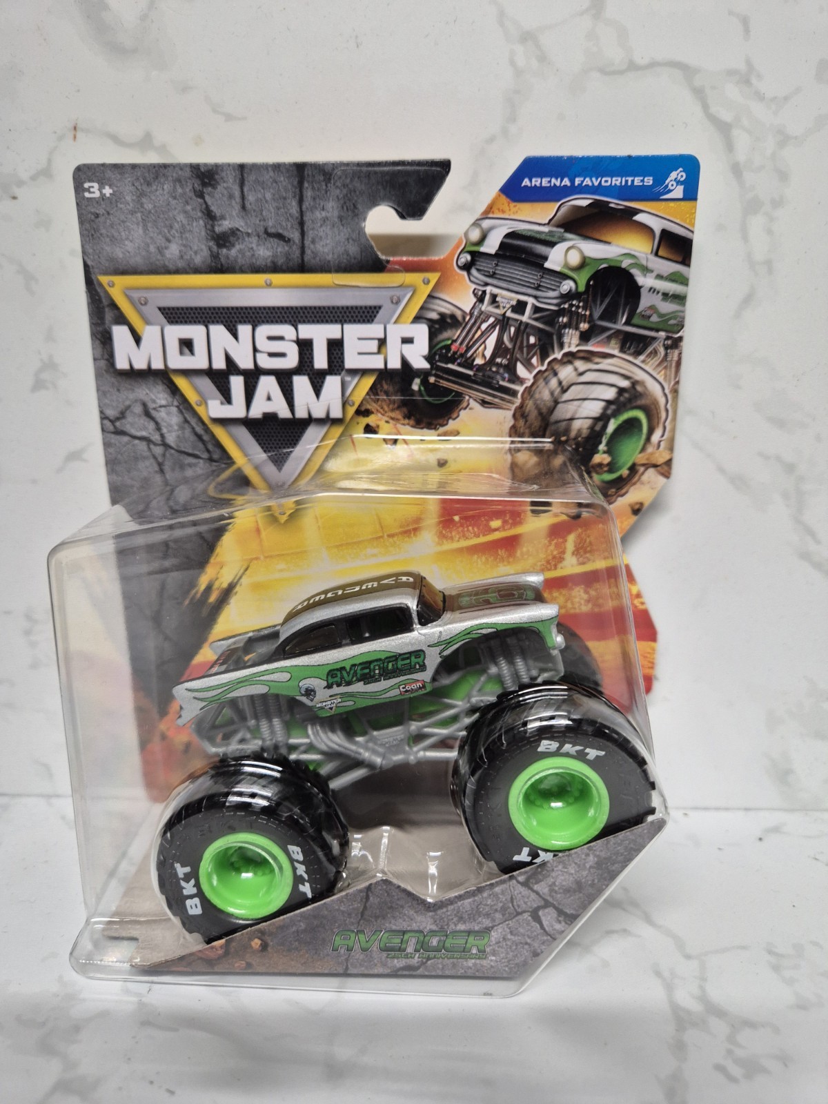 Monster Jam Avenger Monster Truck Series 44 1:64 Monster Trucks