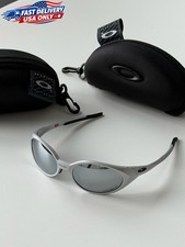 Oakley Eye Jacket Sunglasses   Silver Frame / Silver Mirror Lens