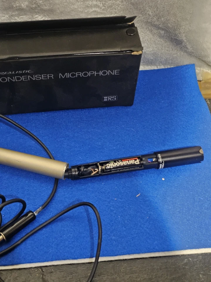 Realistic Cardioid Condenser Microphone Mic,  Case Untested - Image 3 of 4
