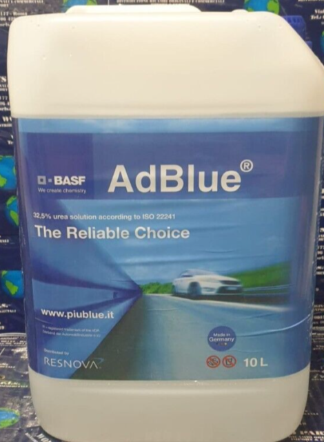 2 Confezioni Liquido AdBlue con beccuccio da 10LT cad. 2 Confezioni Liquido AdBlue con beccuccio da 10LT cad.