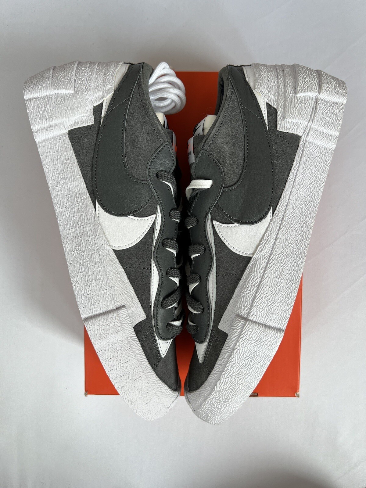 SACAI X NIKE Nike x Sacai Blazer Low Medium Grigio Classico Nero Scarpe DD1877 002 Uomo Taglia 12