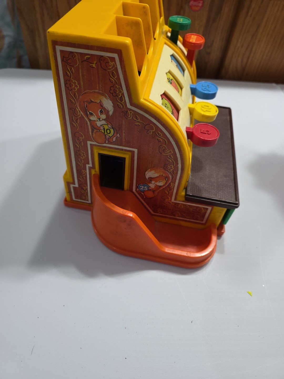 как выглядит Vintage 1974 Fisher Price 926 Cash Register w/4 Coins - All Buttons Bell Work фото