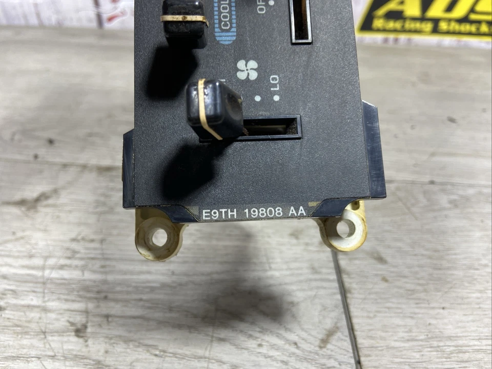 Ford F150 F250 F350 Bronco 1989-1991 - aire acondicionado calefacción temperatura control climático Foto 4 de 4