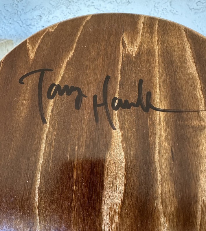 SIGNED Tony Hawk Skateboard Dune Chicken Skull Stereo Birdhouse Powell Peralta ￼