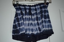 Justice Active Size 14/16 blue and white tie sye design shorts