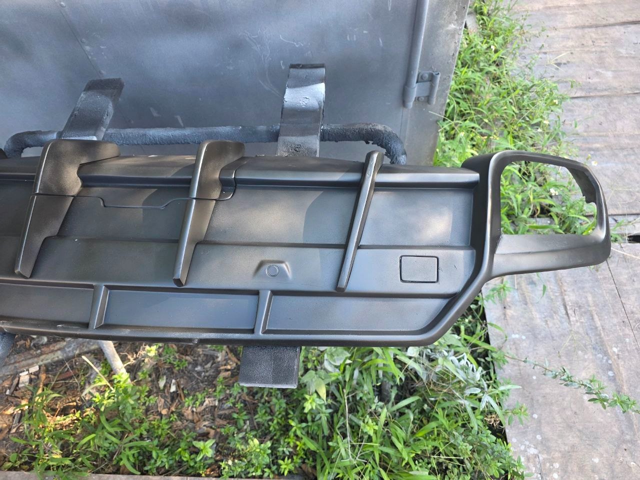 Custom Rear Bumper Diffuser with hitch cover Fits Lamborghini Urus 2018-2022