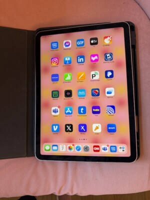 Apple iPad Air (5th Generation) A2591 256 GB, Wi-Fi + 5G, 10.9 in
