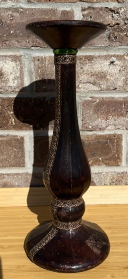 Candelabro florentino italiano de cuero envuelto en vidrio verde años 60 de colección Foto 3 de 4