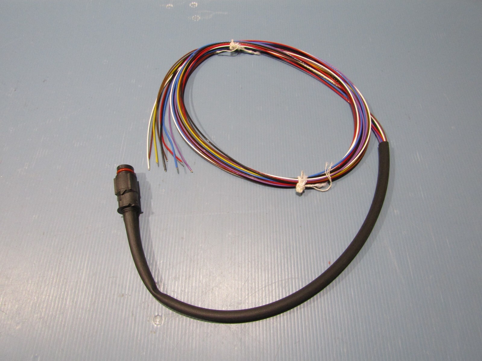 Mercedes S W140 M112 M113 M120 8 Pin Wiring Connector Genuine 
