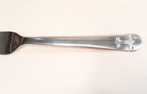 Forchetta da pranzo IKEA KEJSARKRONA 71/2 pollici 19 cm acciaio inox lucido con rotolo pennacchio - Foto 4 di 9