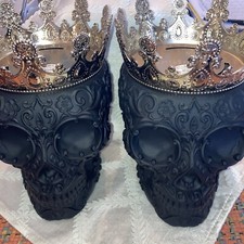 2 Black New B BW Skulls With Gold Crown Candle Holders Halloween Design Spider