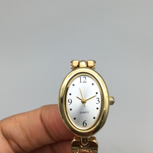 CW Watch Women 20mm Gold Silver Two Tone Oval Dial New Battery 6.5" - Picture 6 of 13