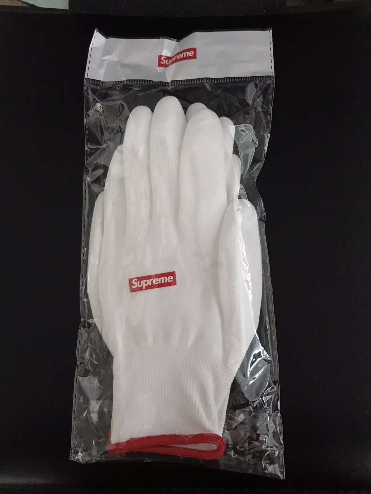 Supreme Rubberized Gloves FW20