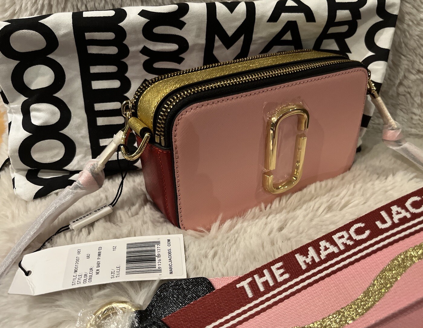 100% Marc Jacobs Snapshot 18cm Sappiano Camera Bag in New Baby Pink & Gold