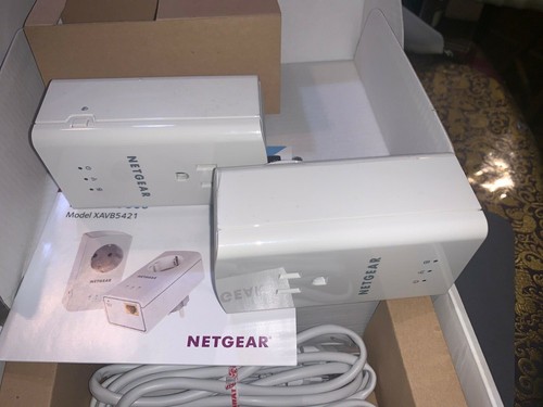3 Netgear Powerline AV500 Network Adapter Wi-Fi Range Extender - - Picture 6 of 8