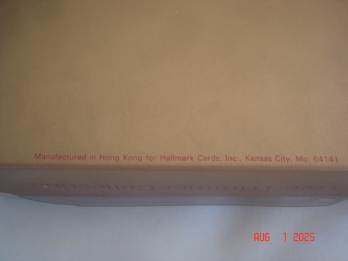 BOXED 1977 HALLMARK NOSTALGIA NATIVITY ORNAMENT O Come Let Us Adore Him - Picture 6 of 6
