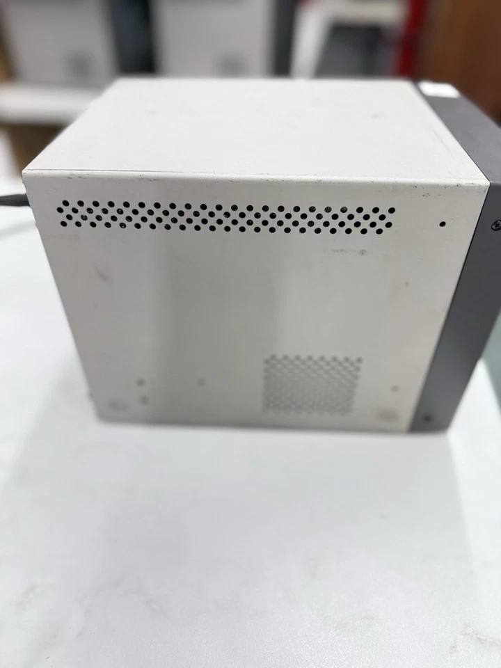 JVC TM-1010PN-K 10” Colour Video Monitor PAL Gaming Television (Ref 3) - Image 4 of 4