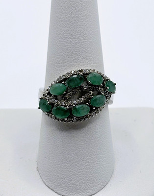 NEU MIT ETIKETT OVALER SMARAGD 5 X 3 MM RINGGRÖSSE 9 IN 925 STERLINGSILBER
