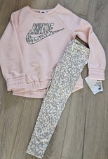 NIKE Girl's 2 Piece Sweatshirt Legging Camo Print Set Size 5 Echo Pink NWT