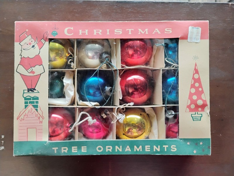Ornaments Fantasia Box With 12 Mixed Vintage Christmas Ornaments Shiny Brite 