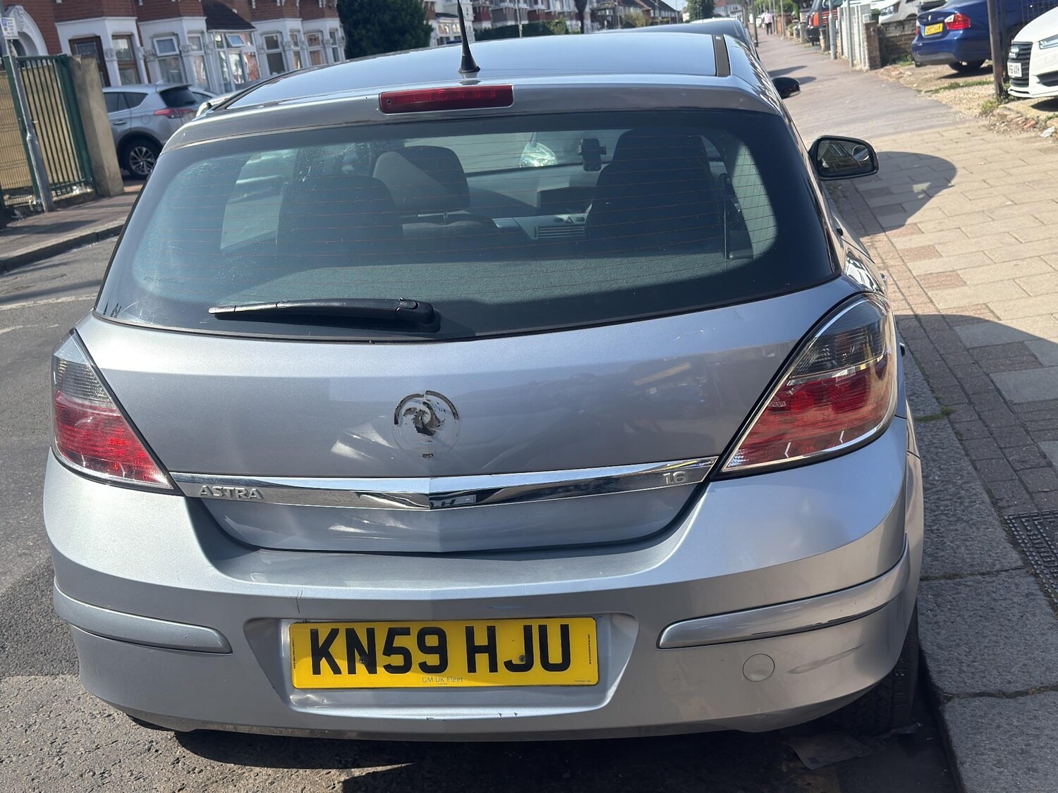 2009 Vauxhall Astra 1.6i 16v Club 5dr HATCHBACK Petrol Manual - Image 4