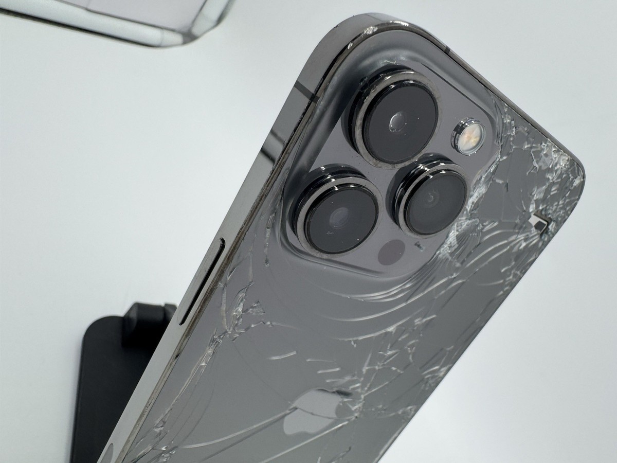 Apple iPhone 13 Pro Max, 128GB, Unlocked *READ FOR ISSUES* [221