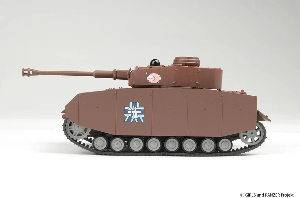 PLATZ GIRLS und PANZER 1/64 RC BATTLE TANK IV Ausf. H D-Spec Anglerfish Team - Image 3 of 4