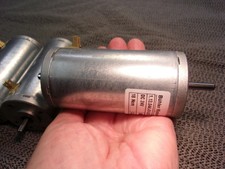 BÜHLER DC Motor 12-24V, 2 Kugellager, 2 Wellenausgänge, Ø 52 mm, 925g Daten s.u.
