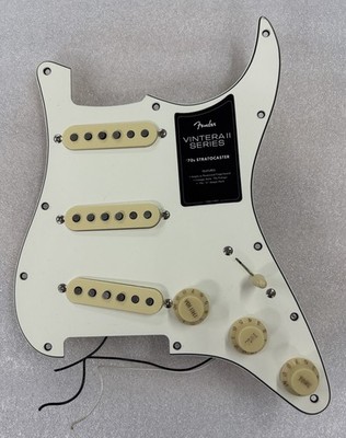 Fender Open Box Vintera II 70's Series Stratocaster SSS Loaded P/B/P Pickguard