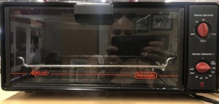 DeLonghi Toaster Oven