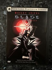 Blade  DVD, 1998 New Line Platinum Series - Vintage Snap Case - LIKE NEW