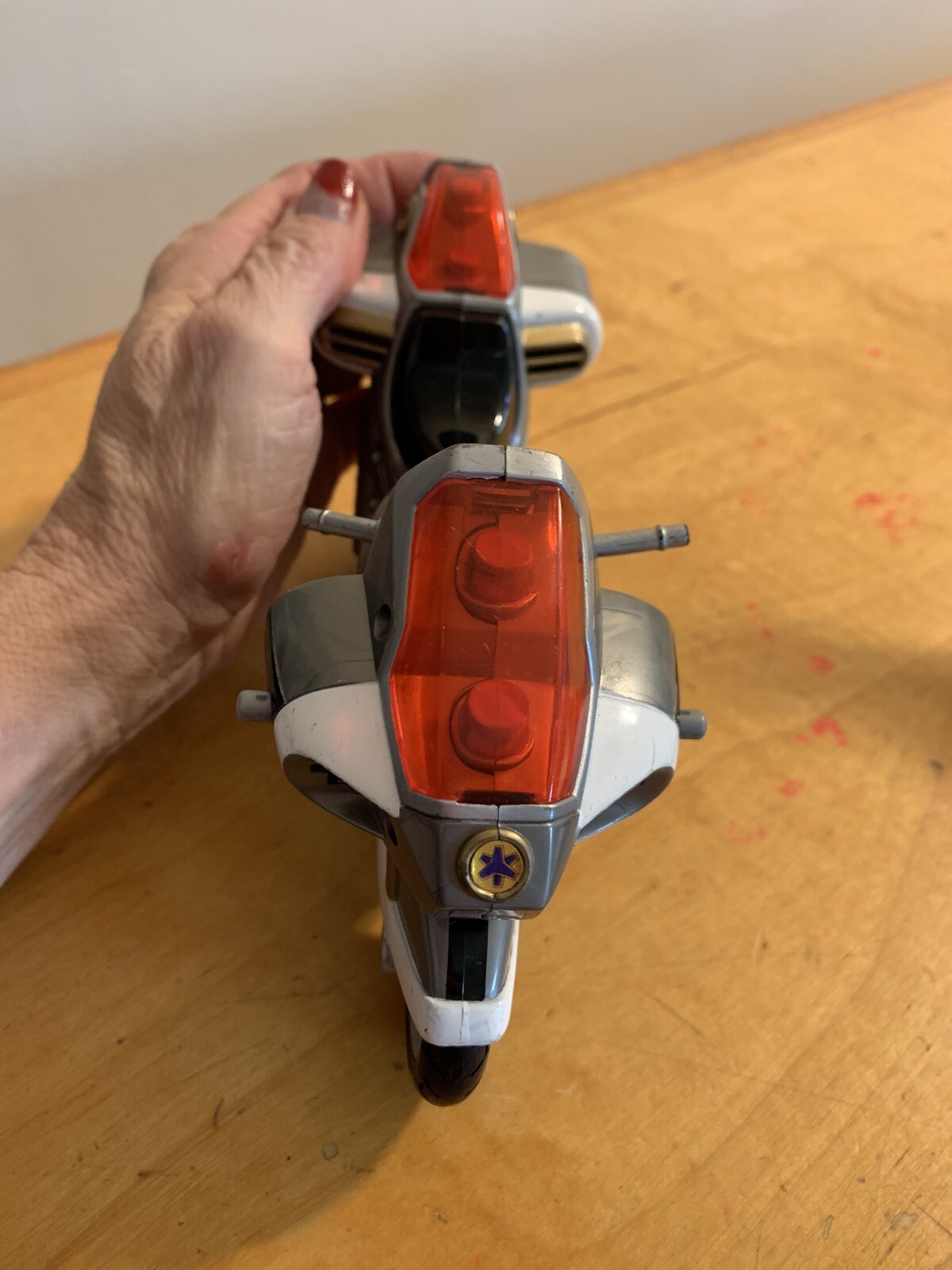 Picture 1 of 6