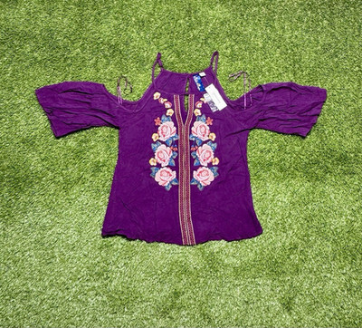 NWT francesca's Floral Cold Shoulder Blouse Women s Size Small Purple Flowers