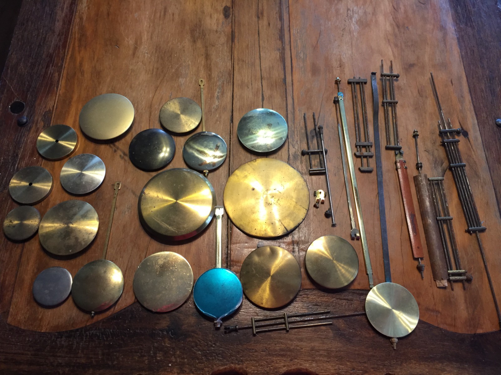 Large Lot of Grandfather,Wall Clock Pendulums,Bob,Bars,Brass,Vintage,R7