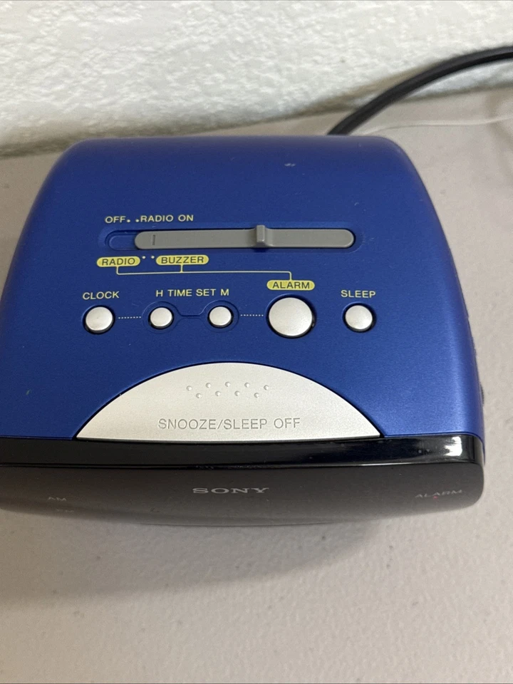 Rádio despertador Sony Dream Machine ICF-C111 azul metálico AM/FM tela grande - Imagem 4 de 4