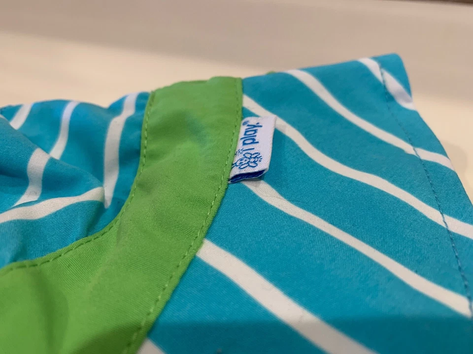 全新 IPlay 游泳太阳帽 UPF +50 婴儿蓝色和绿色条纹 6-18 个月 — 第 2/3 张图片